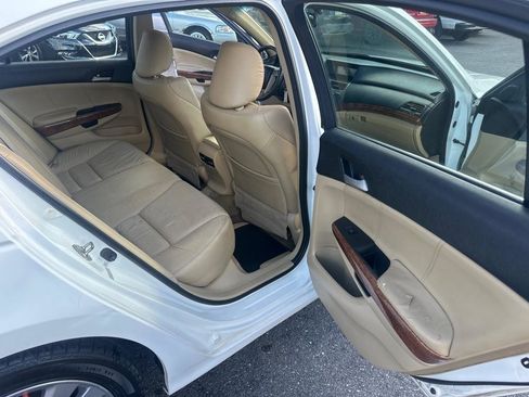 Used 2012 Honda Accord EX-L image 33