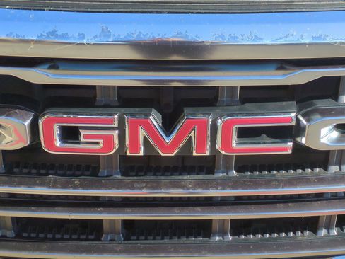 Certified 2021 GMC Canyon AT4 w/ Driver Alert Package image 13