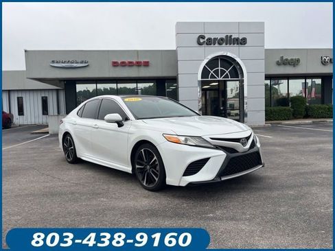 Used 2020 Toyota Camry XSE FWD image 1