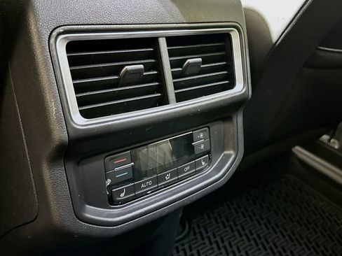 Used 2026 Volkswagen Atlas SEL Premium R-Line AWD/4WD image 28