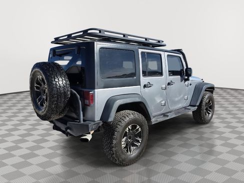 Used 2013 Jeep Wrangler Unlimited Sport w/ Connectivity Group AWD/4WD image 4