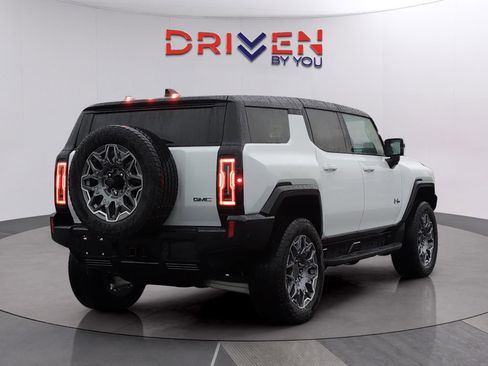 New 2025 GMC Hummer EV 2X image 5