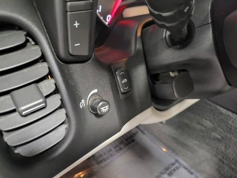 Used 2008 Chevrolet Corvette Convertible w/ Preferred Equipment Group image 17