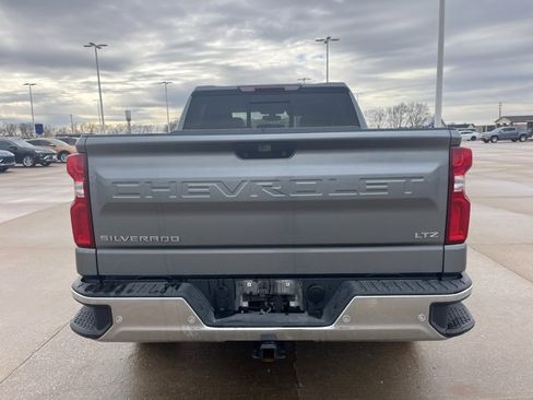 Used 2019 Chevrolet Silverado 1500 LTZ w/ LTZ Plus Package image 4