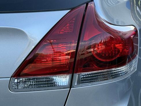 Used 2015 Toyota Venza LE image 23