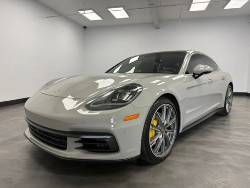 Used 2018 Porsche Panamera 4S AWD/4WD image 2