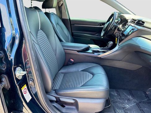 Used 2019 Toyota Camry SE image 27