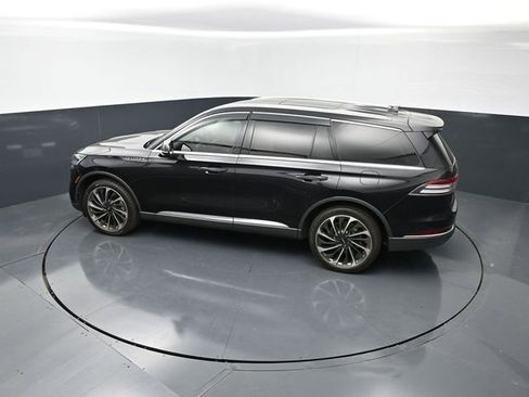 Used 2023 Lincoln Aviator Reserve w/ Equipment Group 201A AWD/4WD image 16