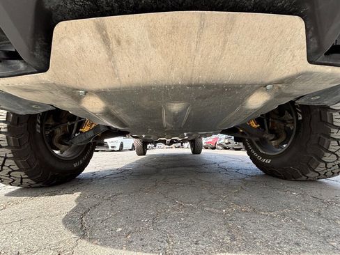 Used 2018 Chevrolet Colorado ZR2 image 29