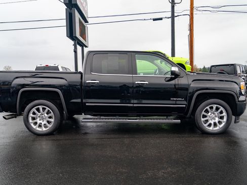 Used 2015 GMC Sierra 1500 Denali w/ Driver Alert Package image 8