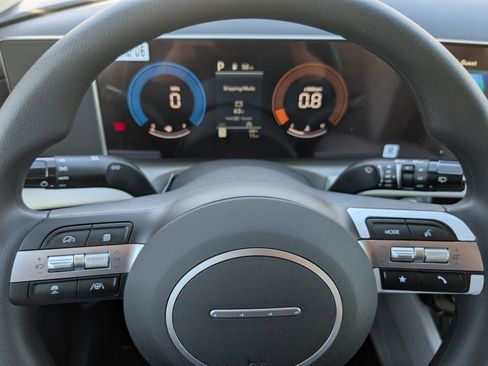New 2026 Hyundai Tucson SEL FWD image 13