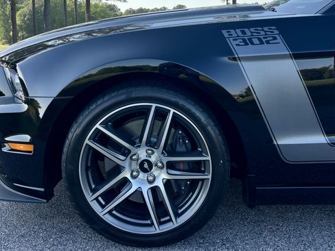 Used 2013 Ford Mustang Boss 302 RWD image 7