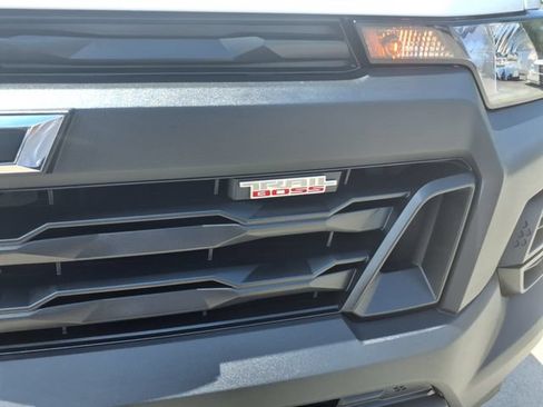 Used 2024 Chevrolet Colorado Trail Boss w/ Advanced Trailering Package AWD/4WD image 15