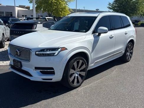 Used 2024 Volvo XC90 T8 Ultimate w/ Lounge Package AWD/4WD image 8