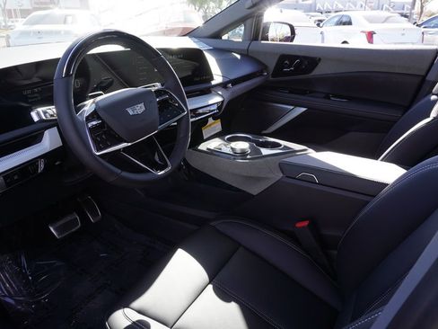 New 2026 Cadillac Optiq Sport 1 image 16