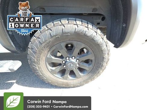 Used 2018 RAM 2500 Tradesman w/ Chrome Appearance Group AWD/4WD image 7