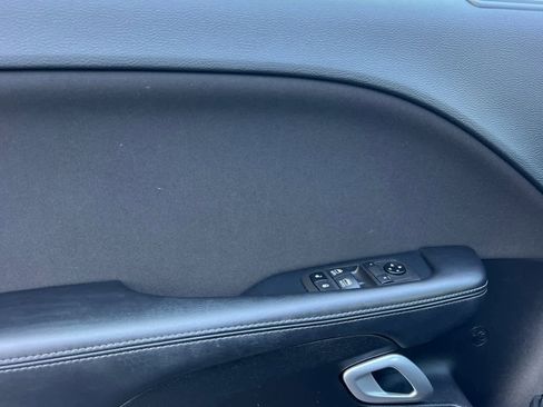 Used 2021 Dodge Challenger SXT w/ Blacktop Package image 11