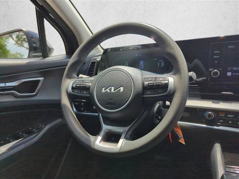 Used 2024 Kia Sportage LX FWD image 28