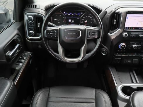 Used 2022 GMC Sierra 3500 Denali AWD/4WD image 24
