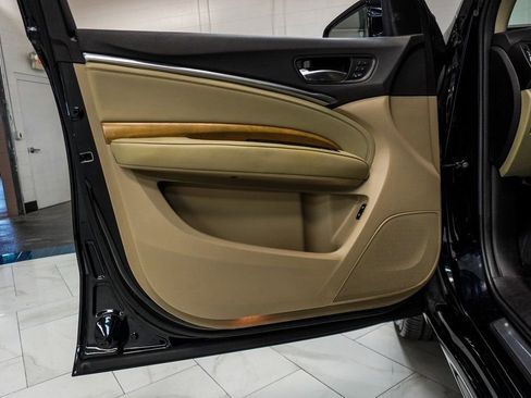 Used 2020 Acura MDX SH-AWD w/ Advance Package image 22