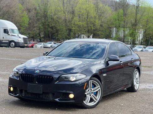 Used 2013 BMW 550i xDrive Sedan AWD/4WD image 2