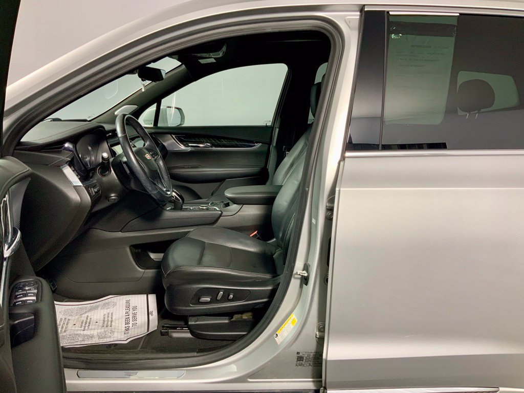 Used 2020 Cadillac XT6 Premium Luxury AWD/4WD image 21