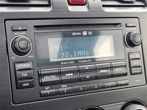 Used 2015 Subaru Forester 2.5i Premium w/ All-Weather Package image 16