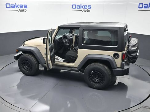 Used 2017 Jeep Wrangler Sport AWD/4WD image 48