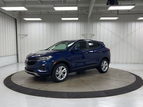 Used 2023 Buick Encore GX Preferred w/ Cold Weather Comfort Package AWD/4WD image 4