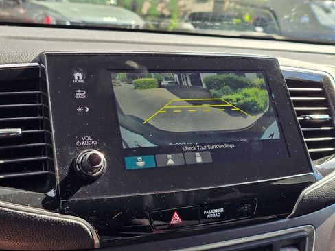 Used 2021 Honda Passport Sport image 20