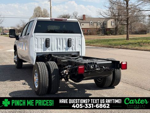 New 2026 Chevrolet Silverado 3500 LT image 9