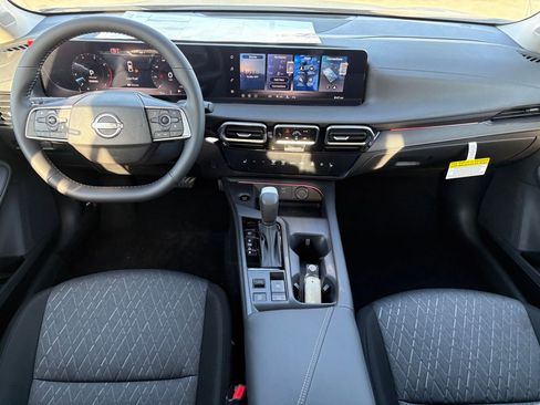 New 2026 Nissan Sentra SV image 10