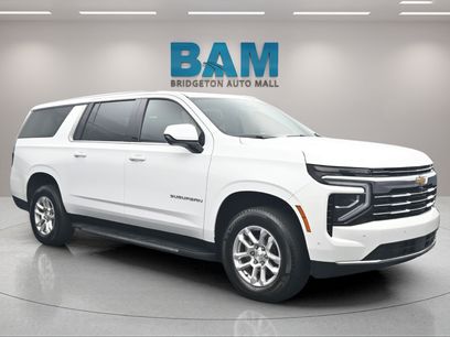 Used 2025 Chevrolet Suburban LT