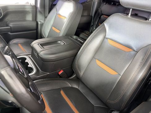 Used 2019 GMC Sierra 1500 AT4 w/ AT4 Premium Package AWD/4WD image 18