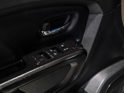 Used 2021 Nissan Titan PRO-4X w/ Off Road Protection Package image 42