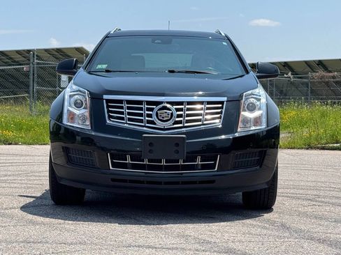 Used 2014 Cadillac SRX Luxury w/ Driver Awareness Package image 8