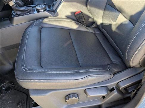 New 2025 Ford Bronco Big Bend w/ Black Diamond Package image 4