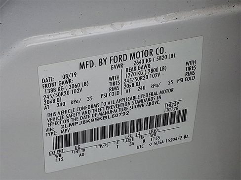 Used 2019 Lincoln Nautilus Select w/ Class II Trailer Tow Package image 26