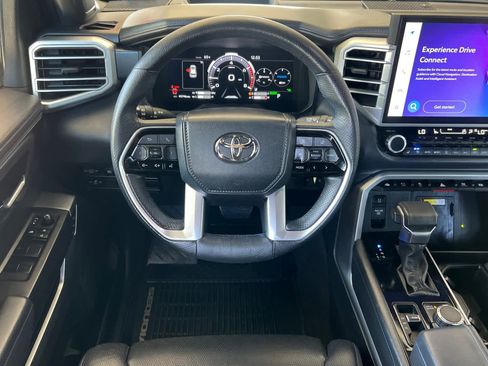 Certified 2023 Toyota Sequoia Platinum AWD/4WD image 15