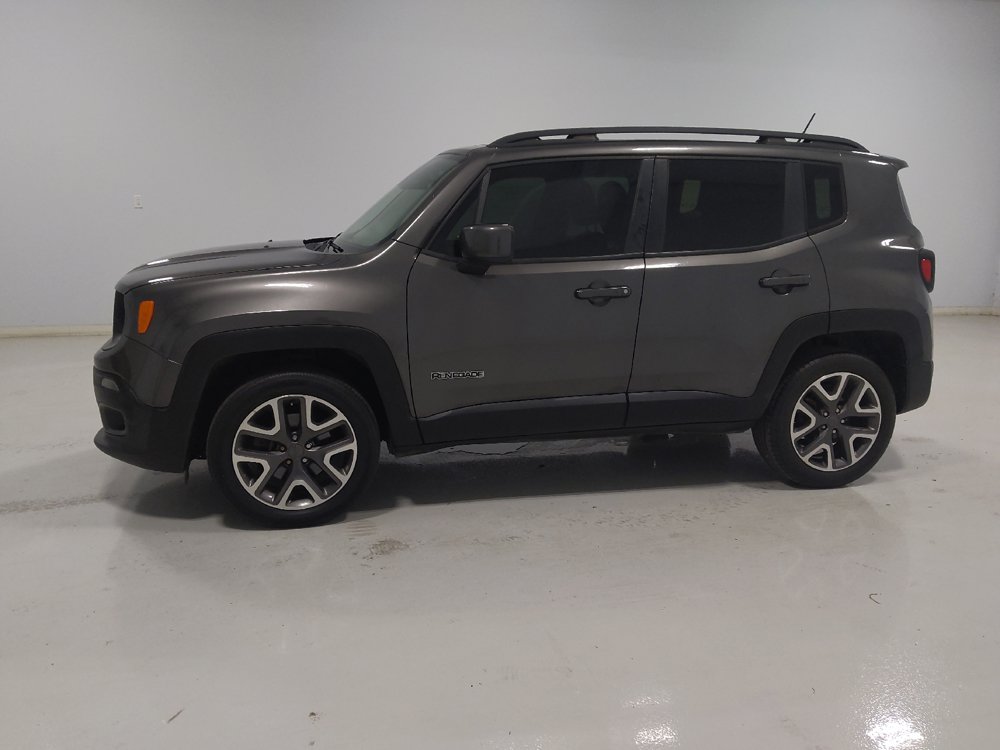 Used 2016 Jeep Renegade Latitude w/ Cold Weather Group AWD/4WD image 2