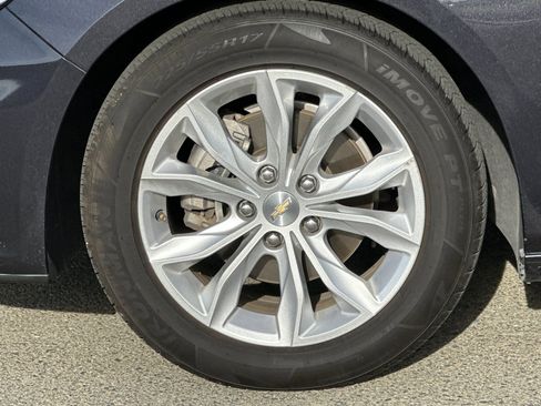 Used 2023 Chevrolet Malibu LT image 31