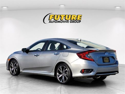 Used 2020 Honda Civic Touring image 7