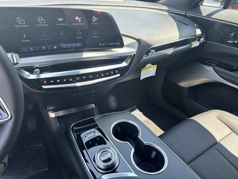 New 2026 Cadillac Lyriq Premium Sport w/ LPO, ONYX Package AWD/4WD image 23
