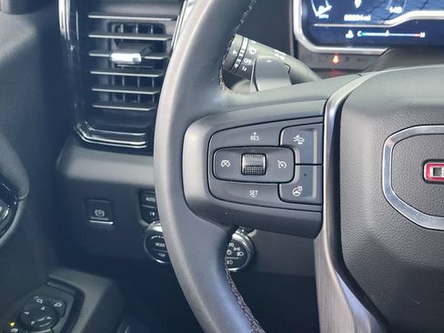 Used 2023 GMC Sierra 1500 AT4 w/ AT4 Premium Package AWD/4WD image 28