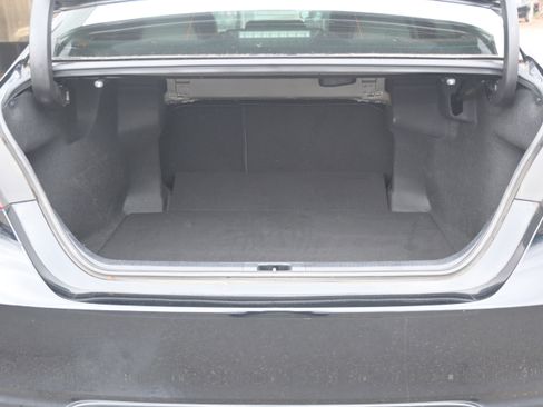 Used 2020 Toyota Camry SE image 34