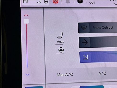 Used 2024 Jeep Grand Cherokee Limited image 21