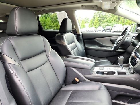 Used 2019 Nissan Murano SL w/ SL Technology Package AWD/4WD image 16