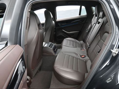 New 2026 Porsche Panamera image 25