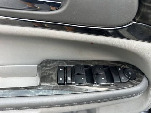 Used 2014 Buick Enclave Convenience AWD/4WD image 22