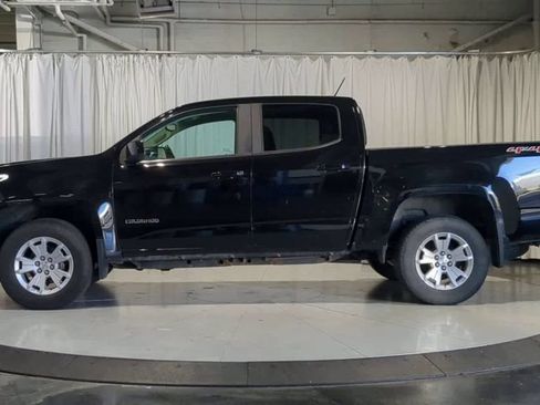 Used 2018 Chevrolet Colorado LT w/ LT Convenience Package AWD/4WD image 6